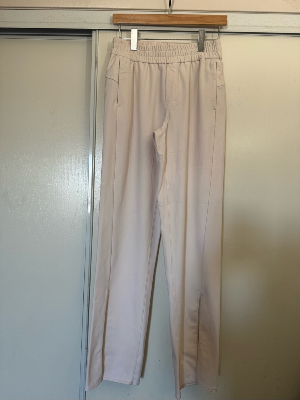 lululemon athletica Women's Light Beige Track Joggers